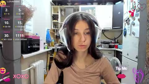 Nika online show from 10.27.25