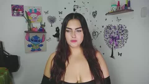 Nina  online show from 11.19.25