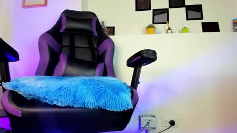 Noa Smith online show from 12.05.25