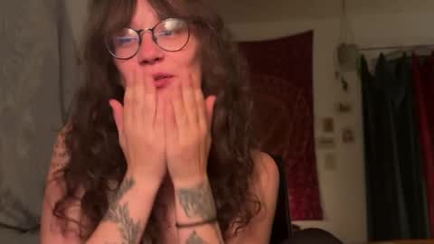 Mila online show from 04.24.26