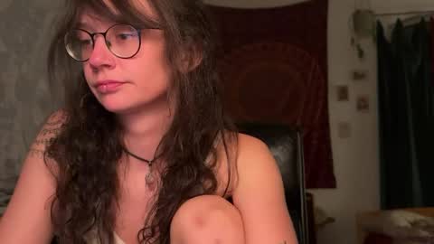 Mila online show from 04.27.26