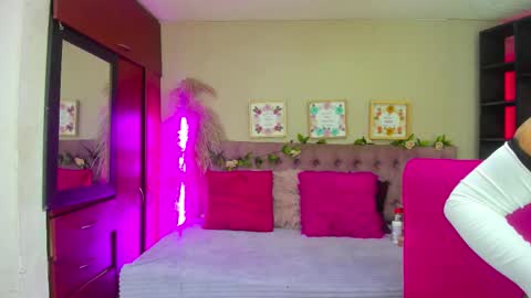 pamela online show from 11.25.25