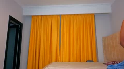 Snapshot of _pashah chatting on 04.08.26 PASHAH online show from 04.08.26