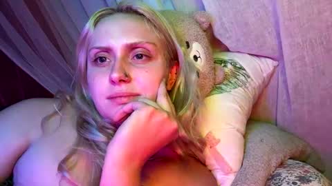 _peaceoutgirlscout_ online show from 09.12.25