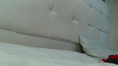 Snapshot of _peach_p chatting on 02.14.26 Peach online show from 02.14.26