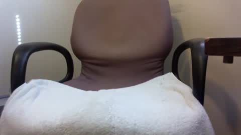 Snapshot of _pervin_ chatting on 01.25.25 pervin online show from 01.25.25