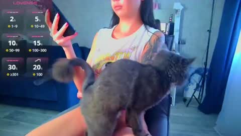 Snapshot of _pink__rabbit_ chatting on 07.17.26 Ilona online show from 07.17.26