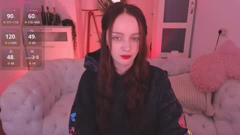 Maisie online show from 09.11.25