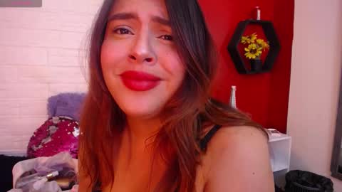 Laura online show from 10.15.25