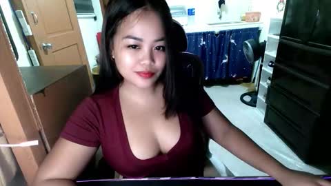 Snapshot of _princessnics chatting on 12.13.25 Princess nicole online show from 12.13.25