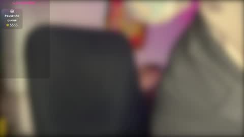  HADLY today day-off see u online 0112  online show from 12.25.24