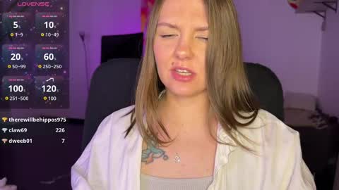  HADLY today day-off see u online 0112  online show from 03.11.25