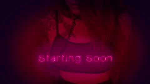  HADLY today day-off see u online 0112  online show from 11.30.25