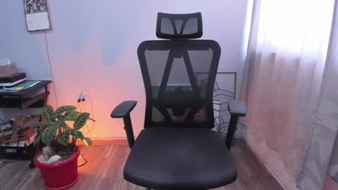 Cherr online show from 12.10.24