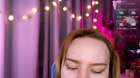 Snapshot of _ramona__ chatting on 01.27.25 im Amy online show from 01.27.25