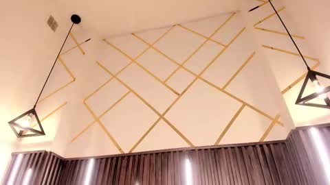 rebecca online show from 11.08.25