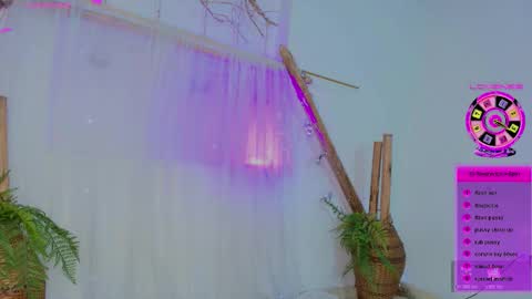 Snapshot of _redmoon chatting on 02.26.26 Moon online show from 02.26.26