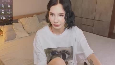 LISSAPVT IS OPEN online show from 10.25.25