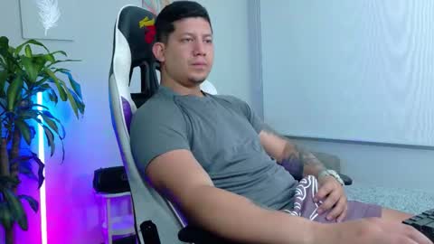 Roberto online show from 02.04.26