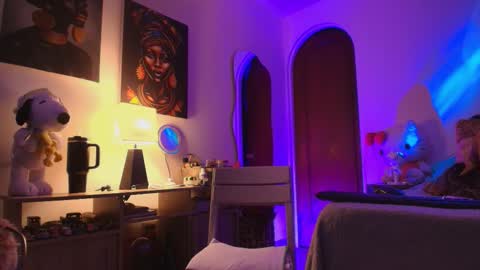 Snapshot of _rose_smith chatting on 12.20.25 _rose_smith online show from 12.20.25