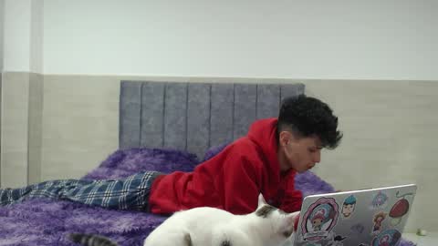 _ruby_red online show from 11.24.25