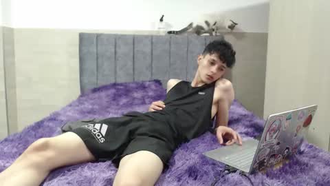 _ruby_red online show from 11.30.25