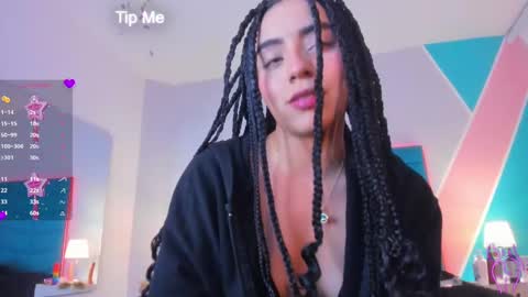 Snapshot of _samara_conner chatting on 01.28.25 Samara online show from 01.28.25