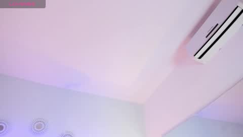 Snapshot of _samara_conner chatting on 11.08.25 Samara online show from 11.08.25