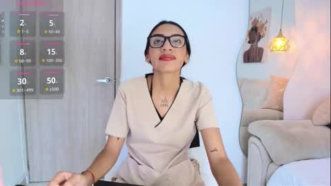 SAMARA SMITH  online show from 10.08.25