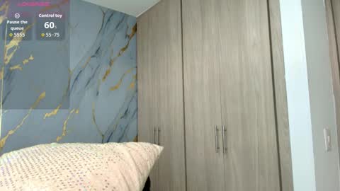 SAMARA SMITH  online show from 11.28.25