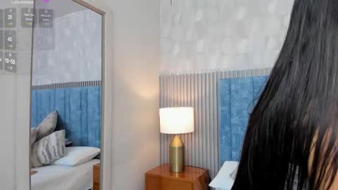 Snapshot of _sammy_fit chatting on 09.09.25 Antonella online show from 09.09.25