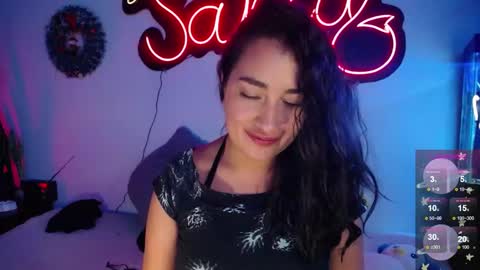 Snapshot of _santalove_ chatting on 01.05.25 SantaLove online show from 01.05.25