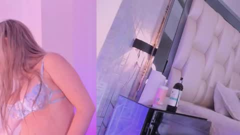 Sara online show from 10.29.25