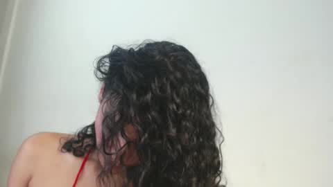 _sarahtomatto_ online show from 03.09.25