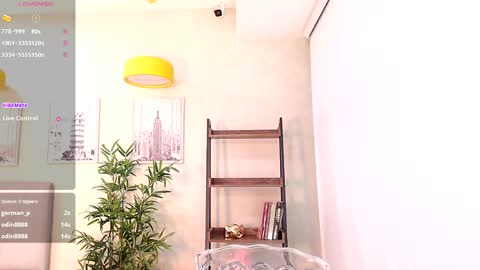 Sassy Girl online show from 02.05.25