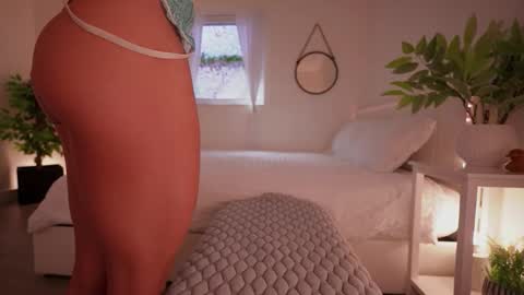 Savii online show from 02.23.26