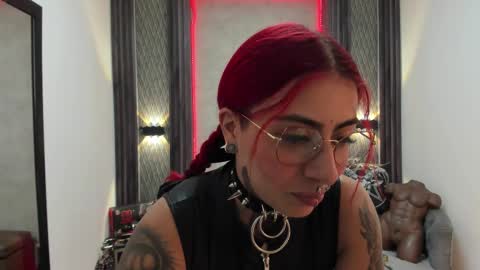 Selene online show from 02.12.25