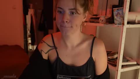 Lia online show from 10.24.25