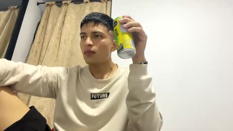 Juan Pablo-independent model online show from 01.04.25