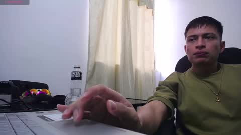 Juan Pablo-independent model online show from 01.19.25