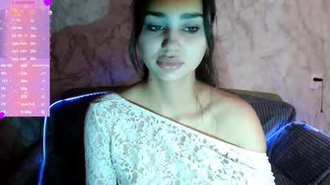 _shynikki online show from 10.31.25
