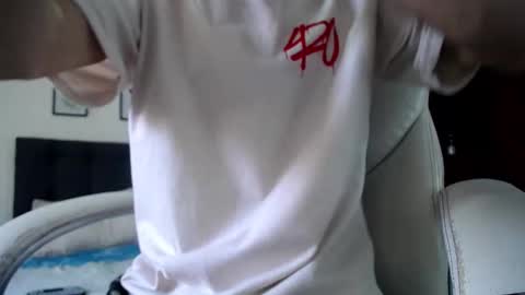 _skyleer_ online show from 09.18.25