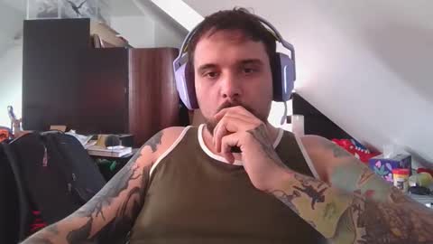 _smiley_bear27 online show from 10.06.25