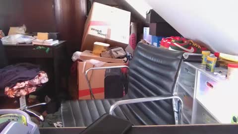 _smiley_bear27 online show from 10.14.25