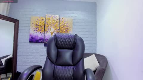    640  200   online show from 02.21.26