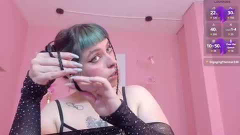 Snapshot of _sofia_smith1 chatting on 06.12.26 Sofia online show from 06.12.26