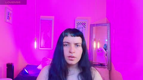 Snapshot of _sofia_smith1 chatting on 07.19.26 Sofia online show from 07.19.26