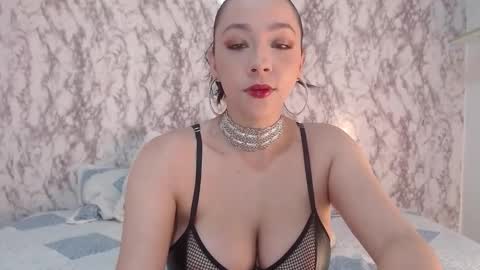 Sofia Parker online show from 12.04.24
