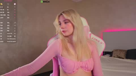 Sophie online show from 10.02.25