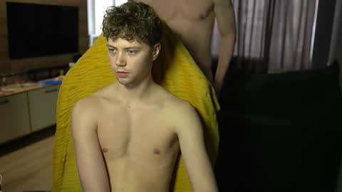 OLIVERpvt is open online show from 03.12.26